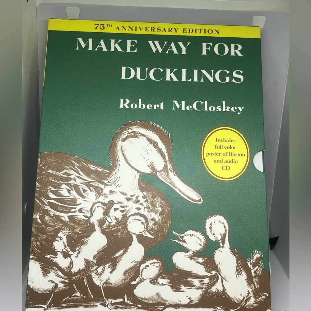 Make Way for Ducklings 75th Anniversary Edition Book NEW IN SLEEVE!